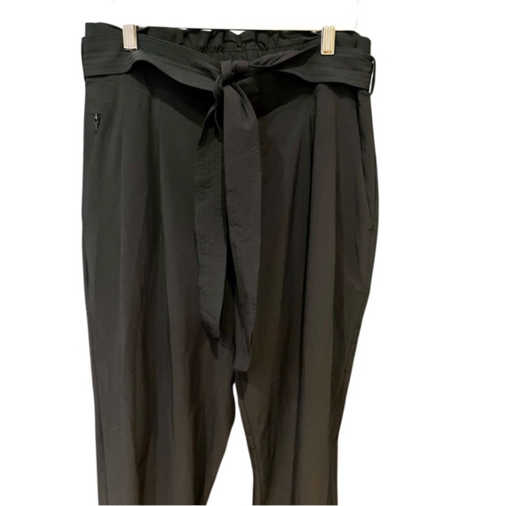 Athleta Paperbag Waist Tie Pants Size 12 High Rise Tapered 🖤